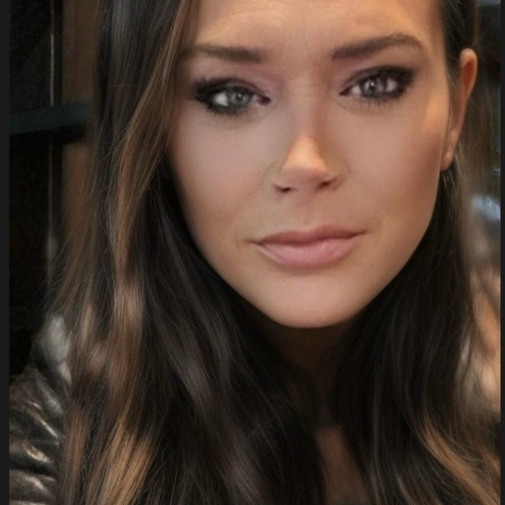 Meet your Posher, Tashia